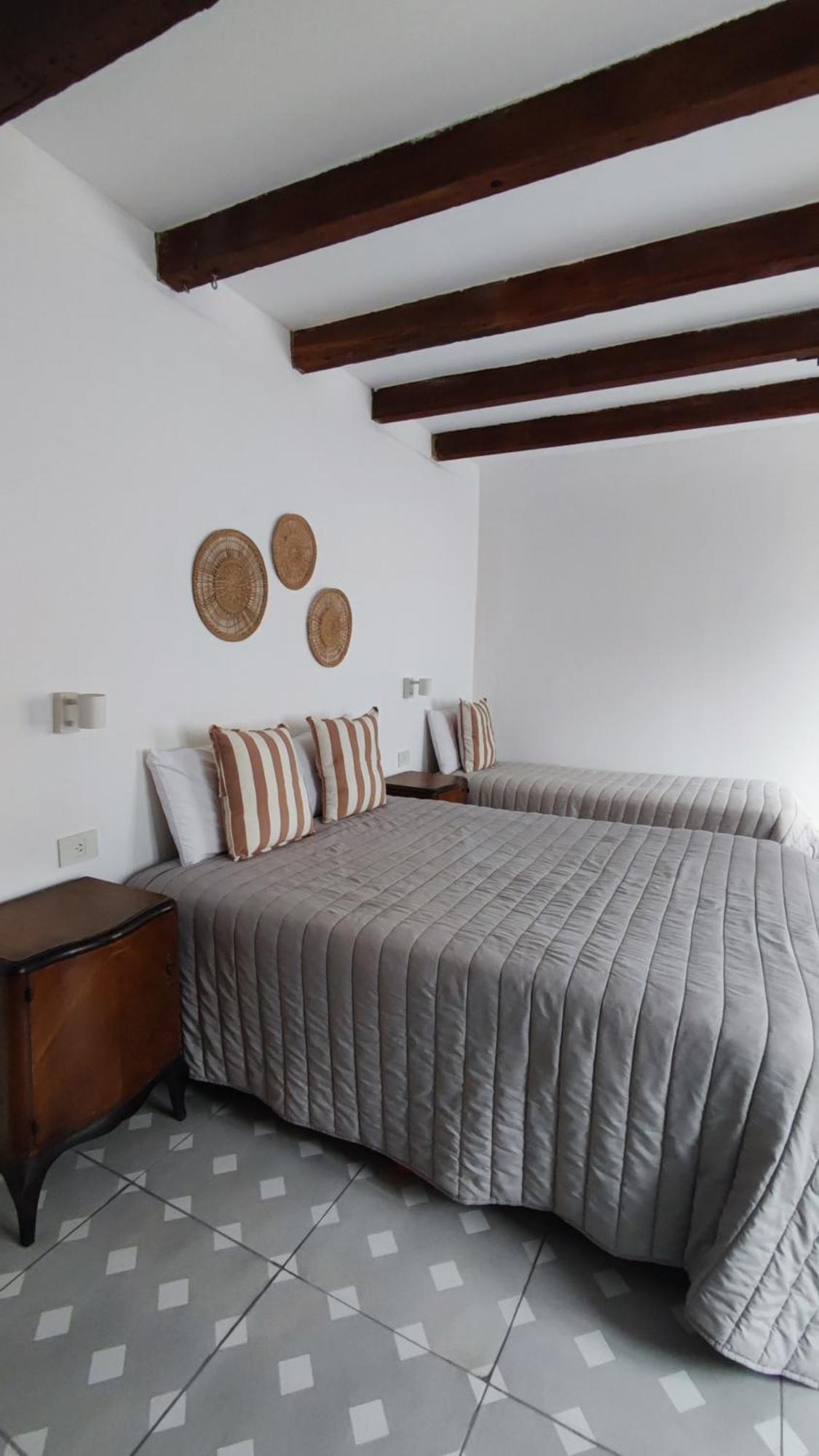 La Botica De 1852 Hotel Chascomus Ngoại thất bức ảnh
