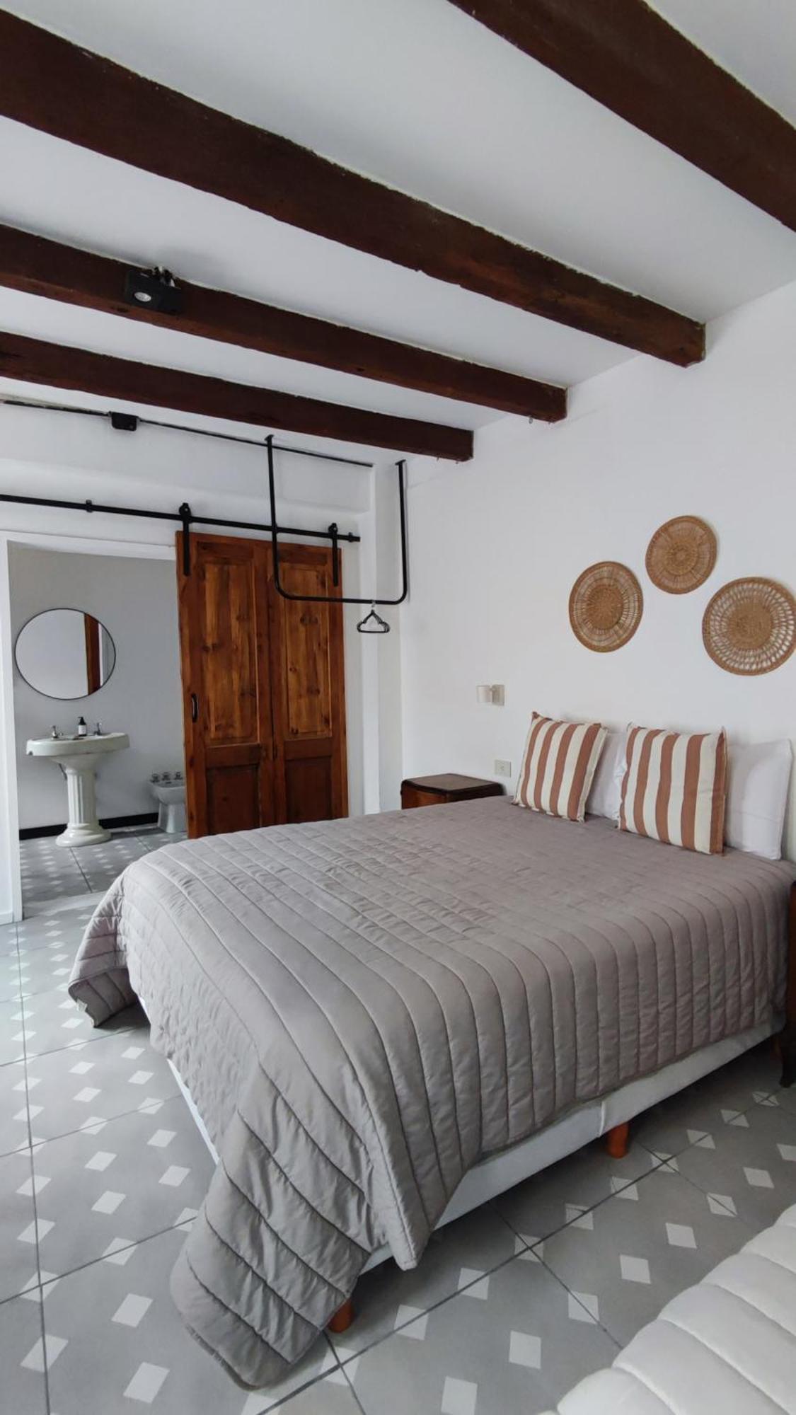 La Botica De 1852 Hotel Chascomus Ngoại thất bức ảnh